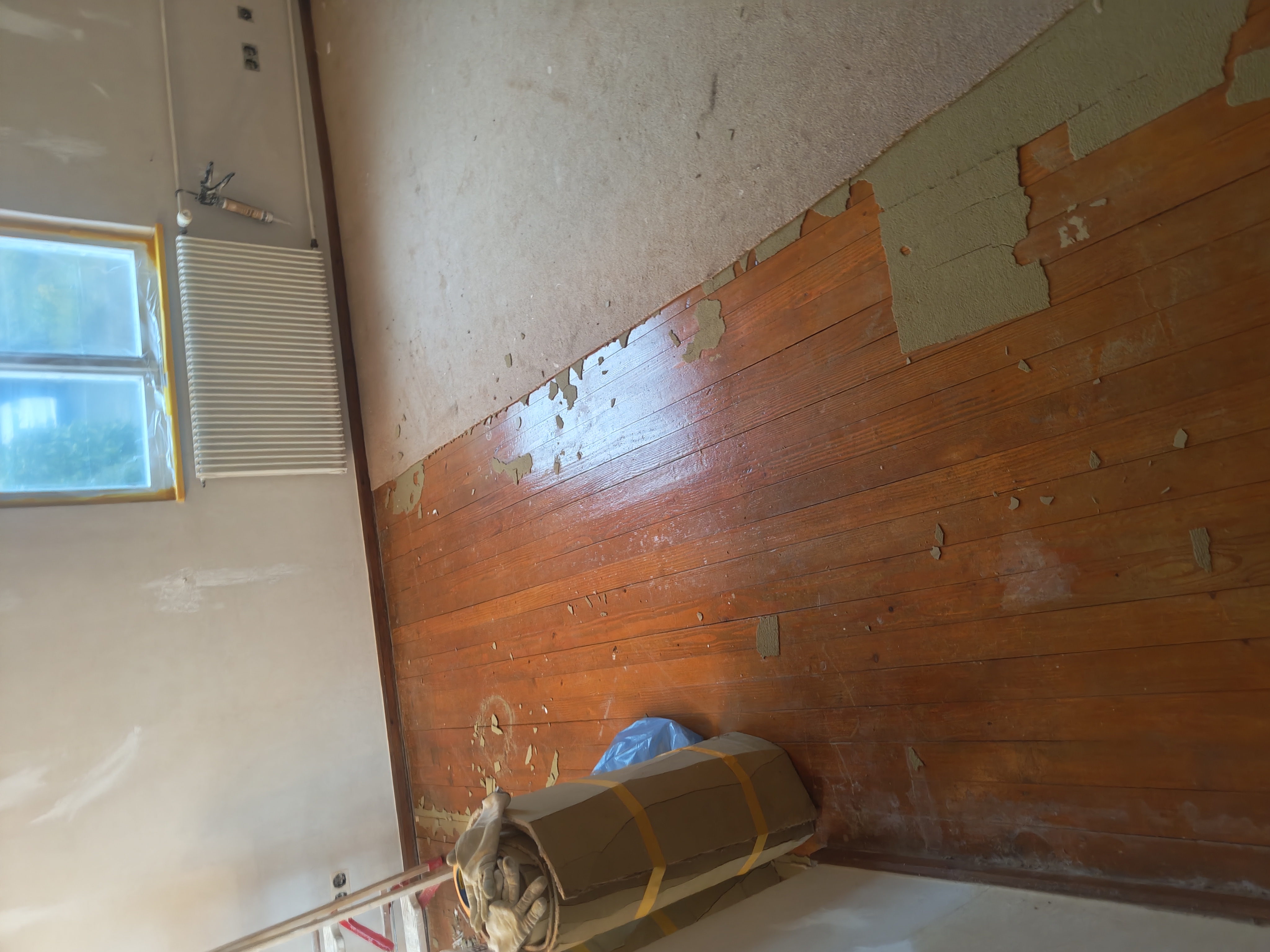 Schrittweise Entfernung des alten Bodens